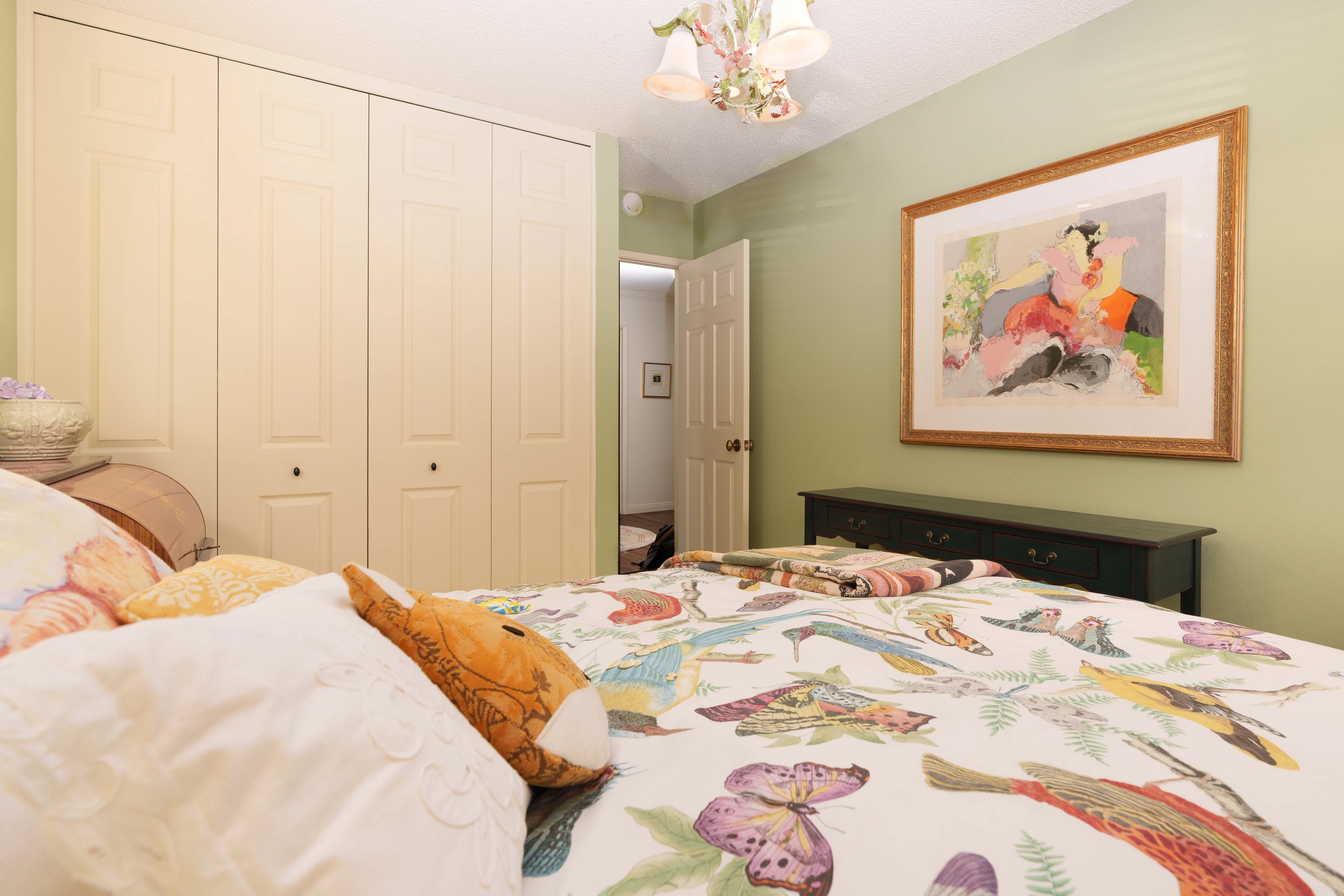 Real estate photograph 13